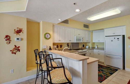 Thomas Drive Condo | Oceanfront Condo with Spacious Balcony - Unit 0306 by RedAwning