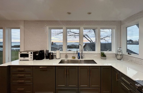 Mid-Coast and Islands Condo | Oceanfront Condo on Bailey Island with Ocean Views