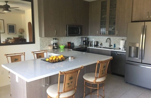Kihei Condo | Oceanfront Condo & Pool, Beautiful views & Sunsets