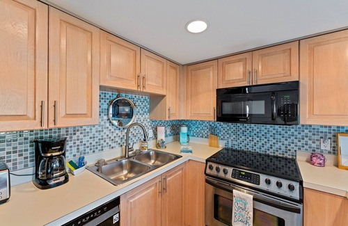 Stuart Condo | Oceanfront Condo with Panoramic Ocean Views on S. Hutchinson Island/Stuartn