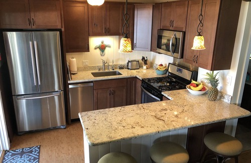 Kamuela House | OCEANFRONT! Cottage is located on a beautiful sandy beach!n