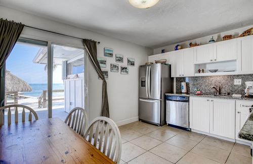 Layton House | Oceanfront Duplex with Beautiful Beach & Dock for Boat Access - Dogs OK