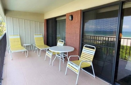 St. Pete Beach Condo | 🌊 Oceanfront Elegance with Walkout Balcony