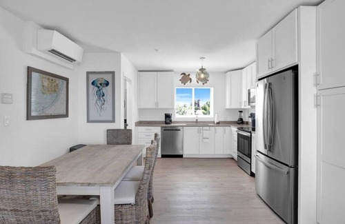Marathon Apartment | Oceanfront Getaway in Marathon!
