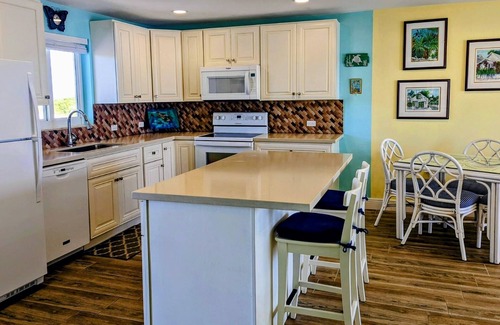 Tavernier Condo | Oceanfront Luxury Condo