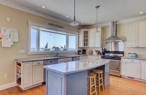Lavallette House | Oceanfront Monterey Beach, Lavallette, NJ. 5 Bedroom 4.5 Bath