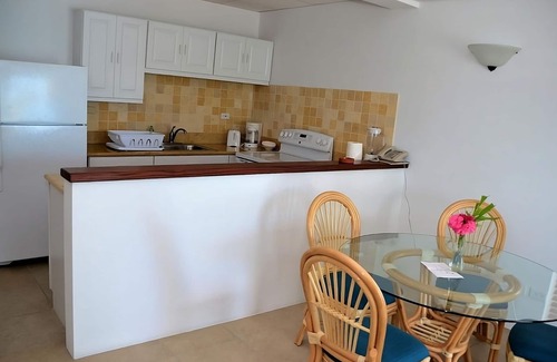 Shoal Bay House | Oceanfront Property with Fully-equipped Kitchen! Outdoor Pool, FREE Parking, Spa