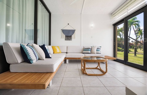Candelero Abajo Apartment | Oceanfront property | Stunning Golf Views | Walk to the Sand