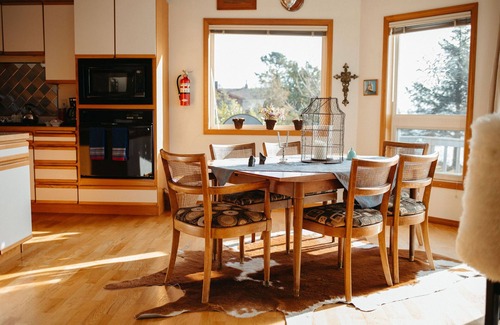 Sitka House | Oceanfront Serenity in Sitka, Alaska