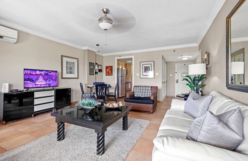 Mameyes II Apartment | Oceanfront Suite Ocean Villas Rio Mar Parking Golf