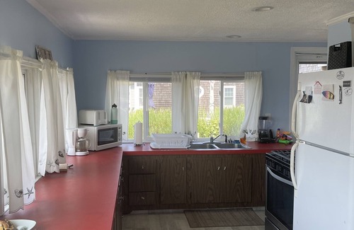 Point Judith House | OCEANFRONT, UNOBSTRUCTED VIEWS OF BREATHTAKING SUNSETS AND OCEAN/PRIVATE BEACH!
