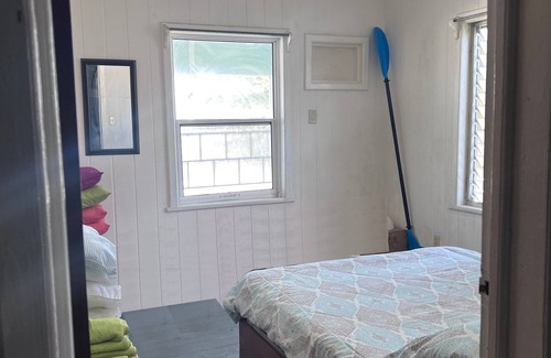 Isla de Utila Resort | Oceanfront Utila Guest Suite, Sea Horse 2 bdrm 1ba full kitchen