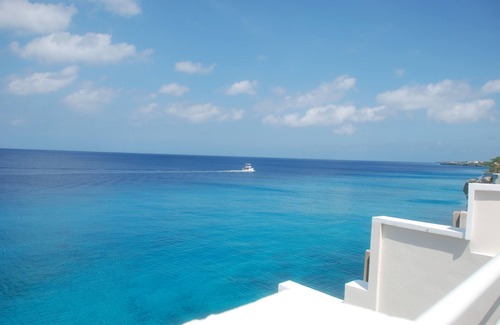 Lagun Villa | Oceanfront Vacation Home - Lagun, Curaçao