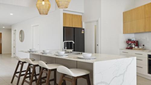 Sapphire Beach House | Oceanfront View - Pizza Oven, Pool, Beach
