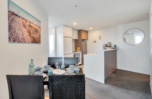 Grafton Apartment | Oceania City Fringe w Views-Free Parking