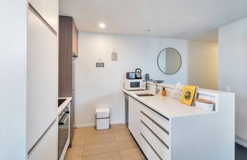 Grafton Apartment | Oceania City Fringe w Views-Free Parking