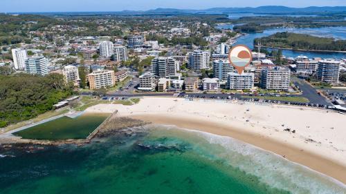 Forster Apartment | Oceanic Unit 1