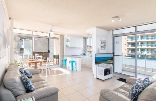 Forster Apartment | Oceanic Unit 1