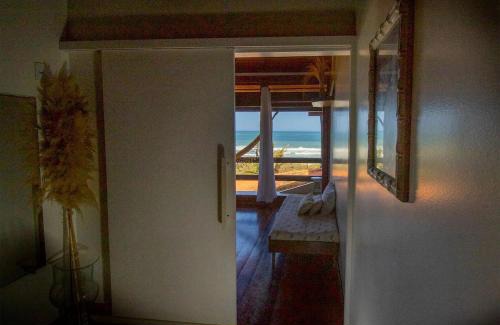 Itauna House | Oceanica 1000 Beachfront Suites