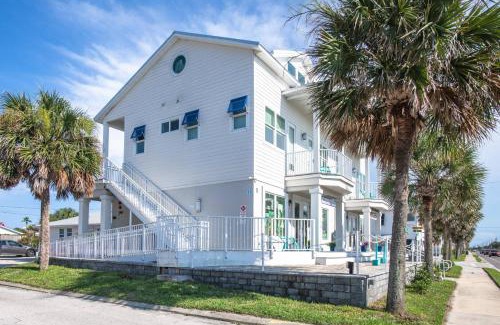 St. Augustine Beach House | Oceans 13 Condo D