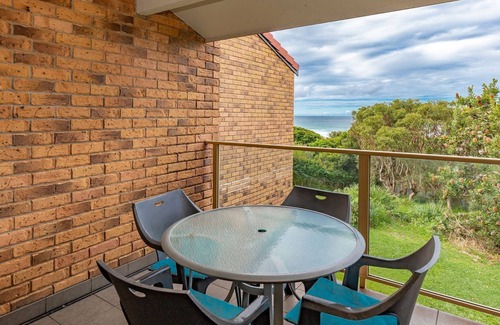 Boomerang Beach Apartment | Oceanside 18 - Pacific Palms Holidays