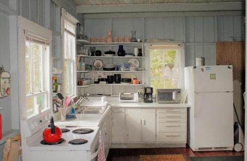 Hancock Point House | Oceanside D-B Family Cottages