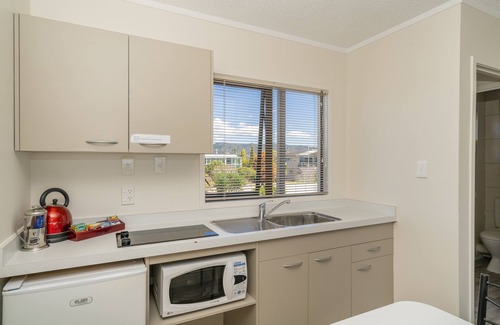 Whitianga Hotel | Oceanside Motel