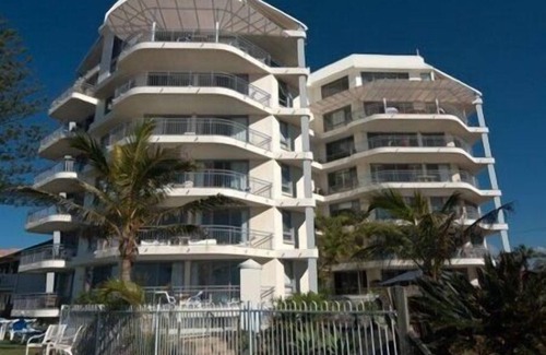 Bilinga Apartment | Oceanside Resort