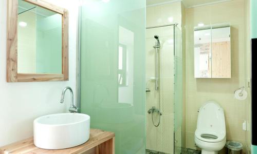 Gangjeong-dong House | Oceantree House