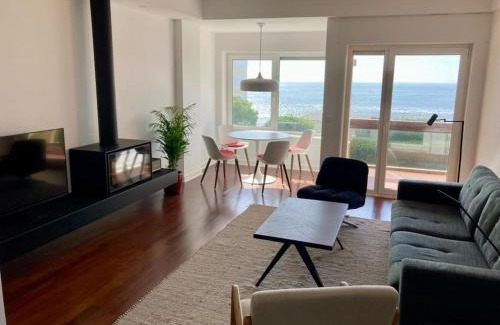 Oeiras Apartment | Oceanview 4 U - Close to Lisbon!