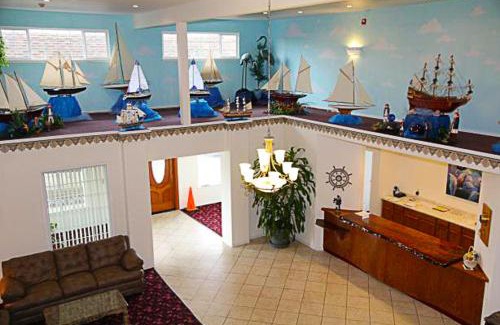 Crescent City Hotel | Oceanview Inn and Suites