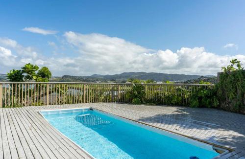 Whangarei House | Oceanview Oasis - with pool and spa