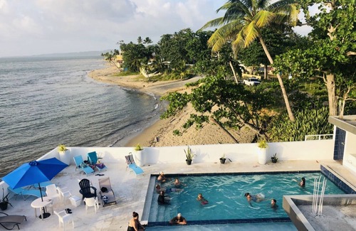 Guaniquilla House | Oceanview Room at Hotel Colombus