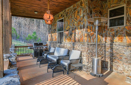 Turtletown House | Ocoee Stone Lodge | 3 Bed, 2 Bath | Wifi | Fireplace