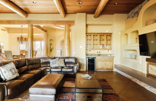 Sunrise Desert Vistas House | Ocotillo Hills by LuxeKey | Southwest Retreat w/2 Casitas & Pool