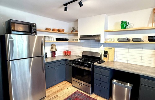 Marfa House | Ocotillo House: Centrally Located 3Bed/3Bath Home