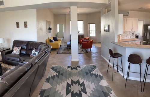 Tucson House | Ocotillo House: Gateway to Saguaro National Park