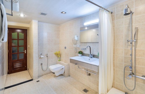 Kalyan Nagar Hotel | Octave Jamayca Hotel