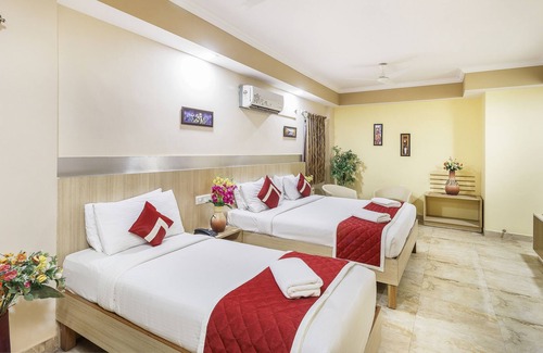 Yeshwanthpur Hotel | Octave Royal Opera
