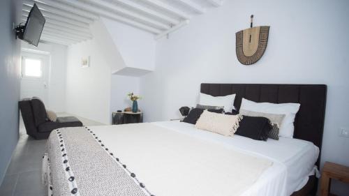 Little Venice Apartment | Oculus Mykonos Venice Suites by Live&Travel