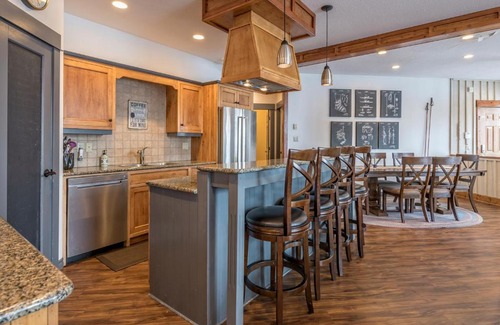 Silver Star Mountain House | Odin's Powder Den