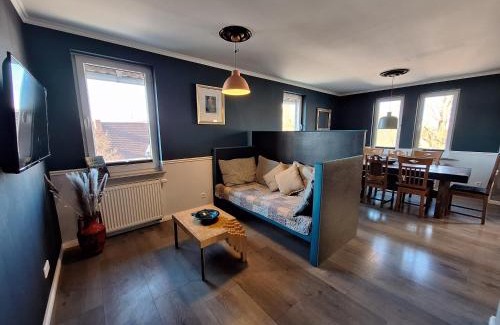 Oerlinghausen Apartment | Oerlinghausen Groß, 8 Personen, 5 Zimmer, 2 Bäder
