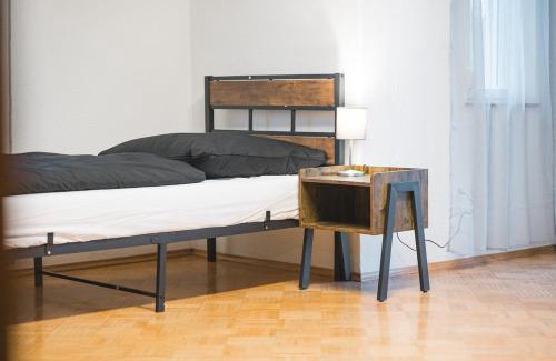 Sudstadt Apartment | OF01 Große Wohnung - 3 Schlafzimmer mit 8 Einzelbetten - LS Crewcomfort - weitere Unterkünfte für Monteure und Handwerker verfügbar