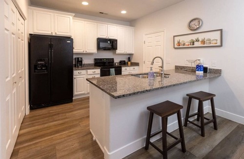 Mesquite Apartment | Off Course by J and Amy BL117312073