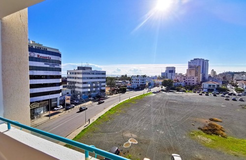 Larnaca Apartment | Off Course Seaview Apartment