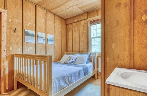 Anacortes House | Off-Grid Bungalow Cabin Private Ranch Sleeps 8