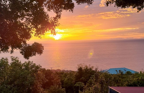 Captain Cook House | Off grid Cottage on a small farm, fabulous ocean views.