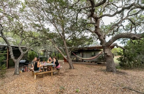 Blanco House | Off-Grid Glamping Dream Site
