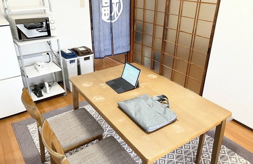 Izumisano House | Offering a pure Japanesestyle house that rests at/Izumisano Ōsaka