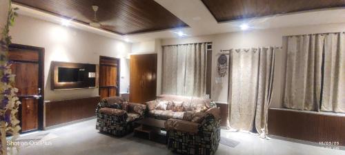 Lake Swaroop Sagar Apartment | Oh lovely Lake